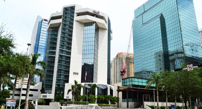 999 Brickell Avenue4